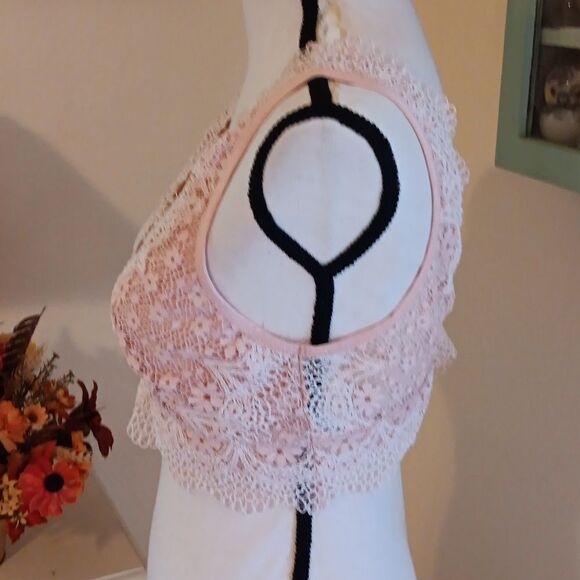 Victoria's Secret Bralette - Picture 3 of 9